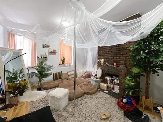 Rented by Compass | media 1