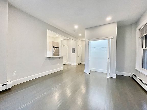 3rd image of 51 Massachusetts Ave APT 1