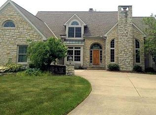 7407 Great Waters Ln, West Chester, OH 45069
