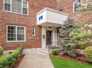 230 Pelham Rd #B, New Rochelle, NY