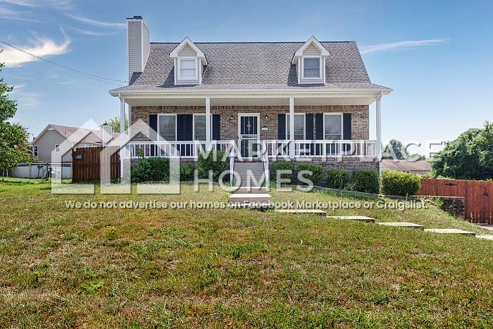 1st image of 416 Sandburg Dr
