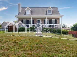 416 Sandburg Dr, Clarksville, TN 37042
