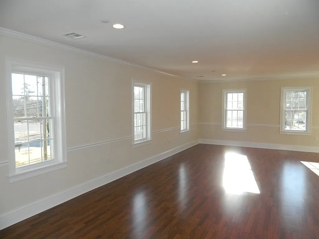 Building Photo - 71 North St #2D