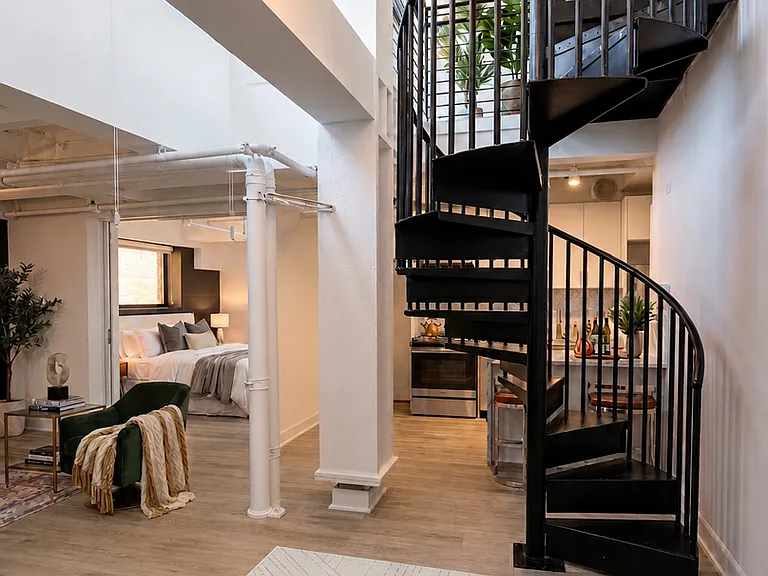HWH Luxury Living — Photo 74