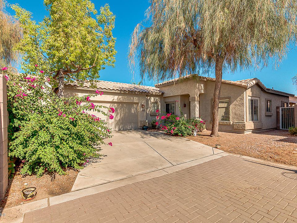 1st image of 2669 E Indian Wells Pl