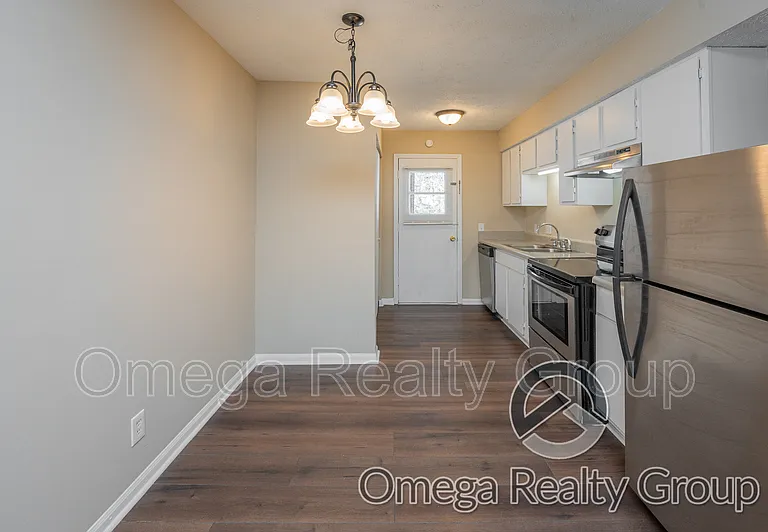 Lakeridge Apartments — Photo 84