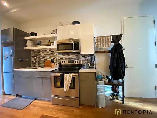 Rented by Rentopia | media 42