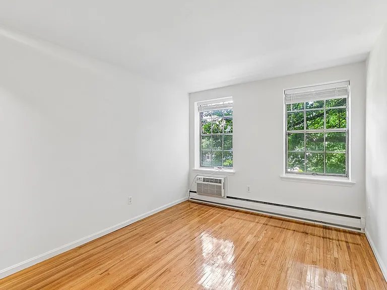 101 Mill Creek — Photo 34