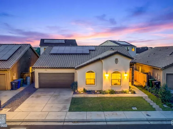 3300 Whispering Brook Ln, Shafter, CA 93263
