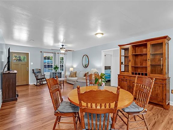 5th image of 657 Raines Dr