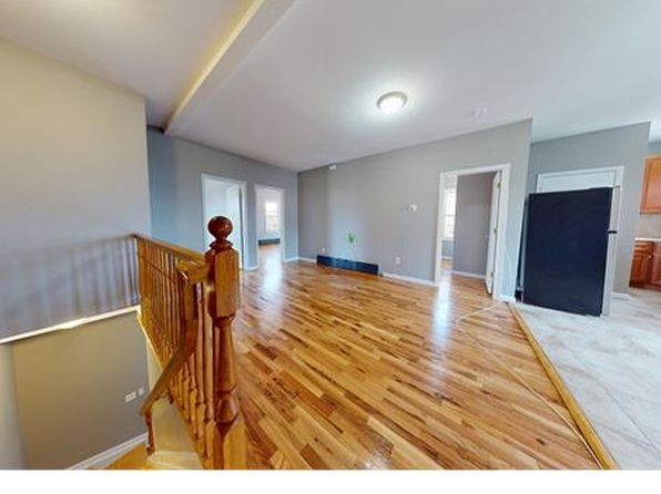 31 Port Richmond Ave #2