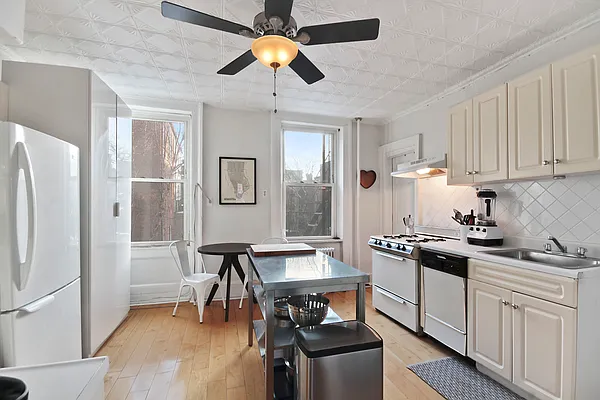 Rented by Corcoran | media 14