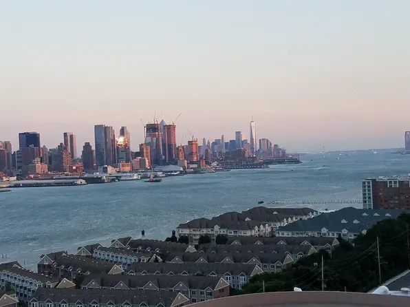 6600 Boulevard East #8A, West New York, NJ 07093