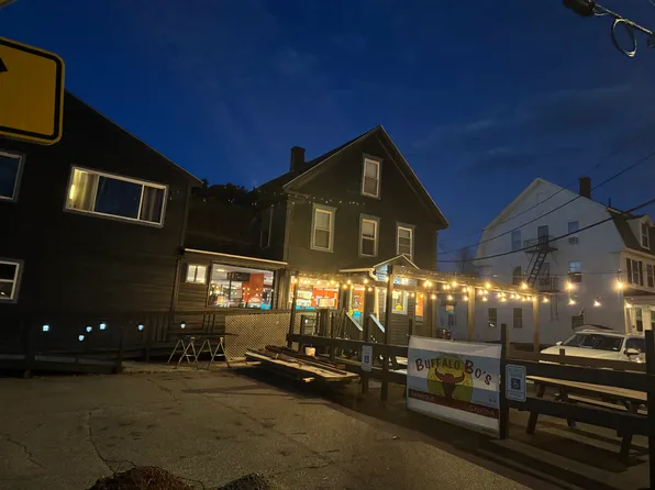 8 Maple St Unit 2, Henniker, NH 03242