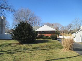 50 Sams Path, Rocky Point, NY 11778