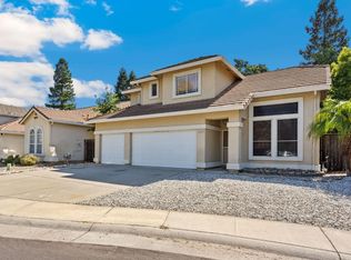 8755 White Peacock Way, Elk Grove, CA 95624