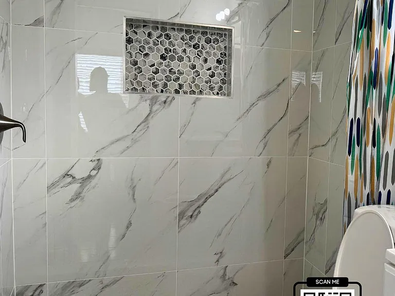 Updated full bathroom with modern fixtures