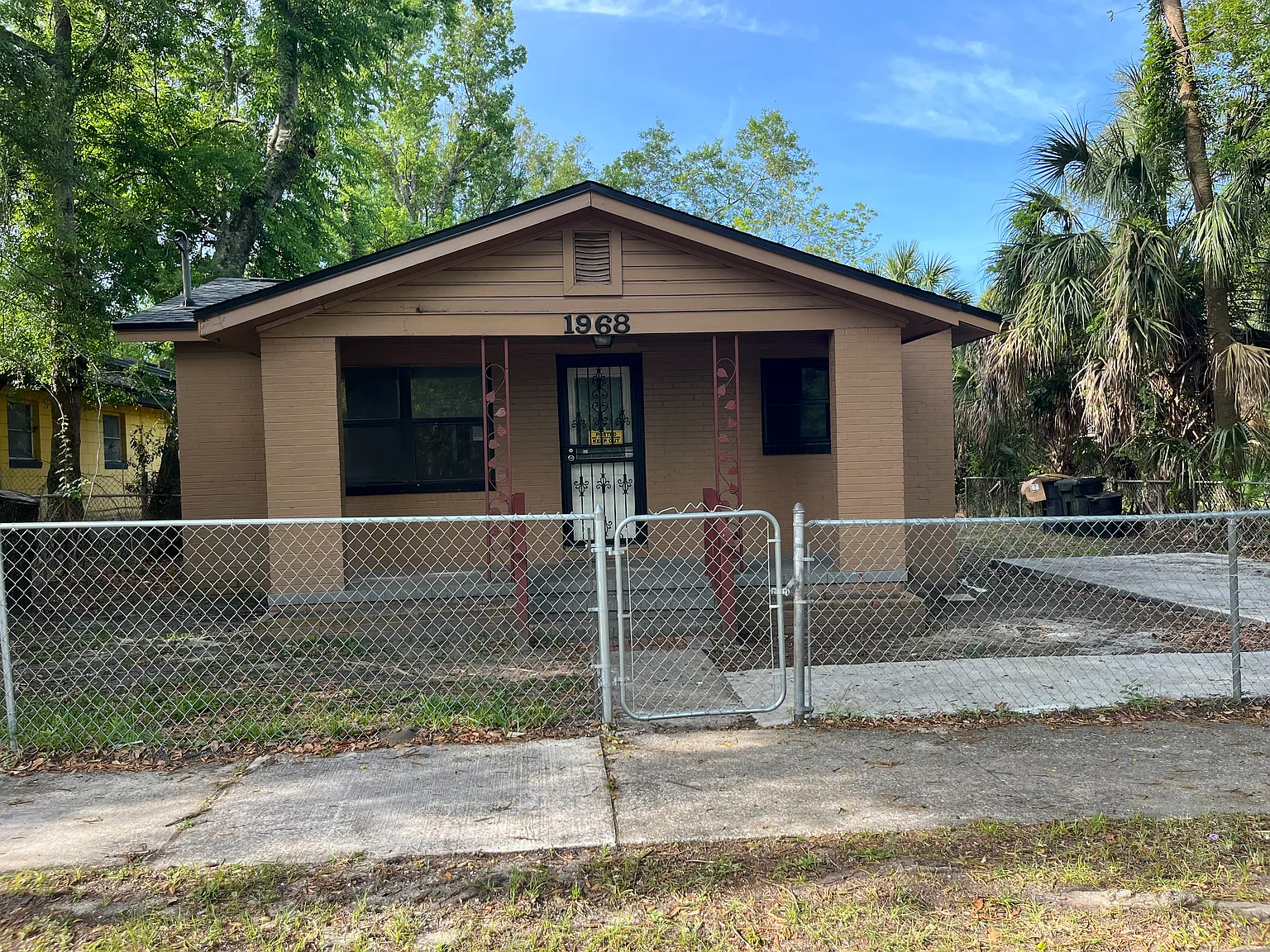 3 bed, 2.0 bath, 1106 sqft, $1,400 — Photo 3