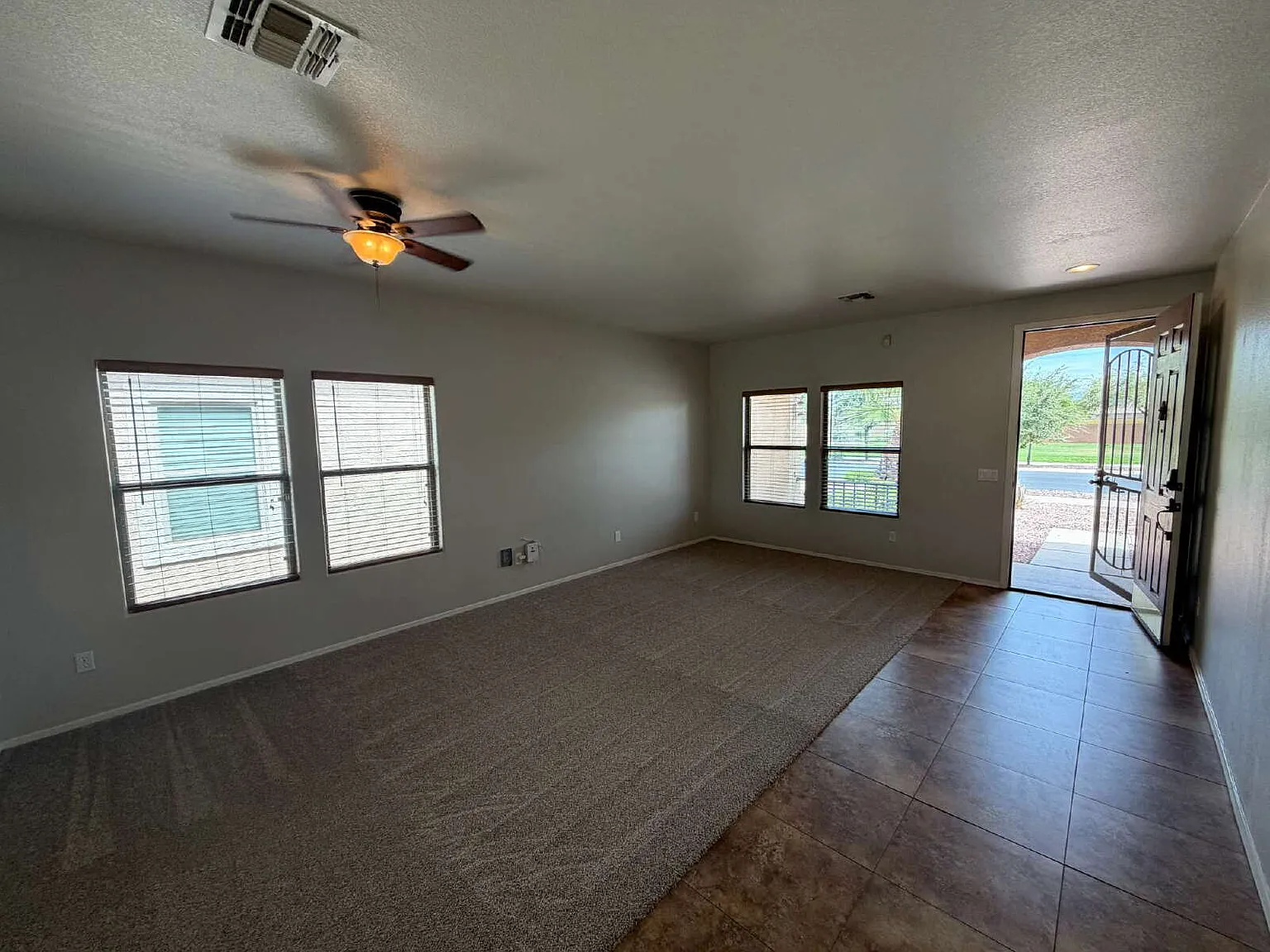 4 bed, 2.0 bath, 1785 sqft, $2,195 — Photo 4