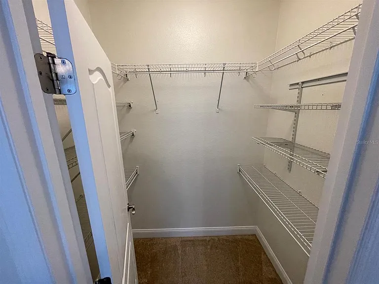2745 Peony Dr — Photo 37
