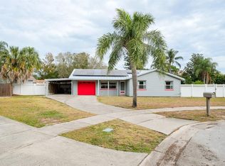 1406 Calumet Ct, Tarpon Springs, FL 34689