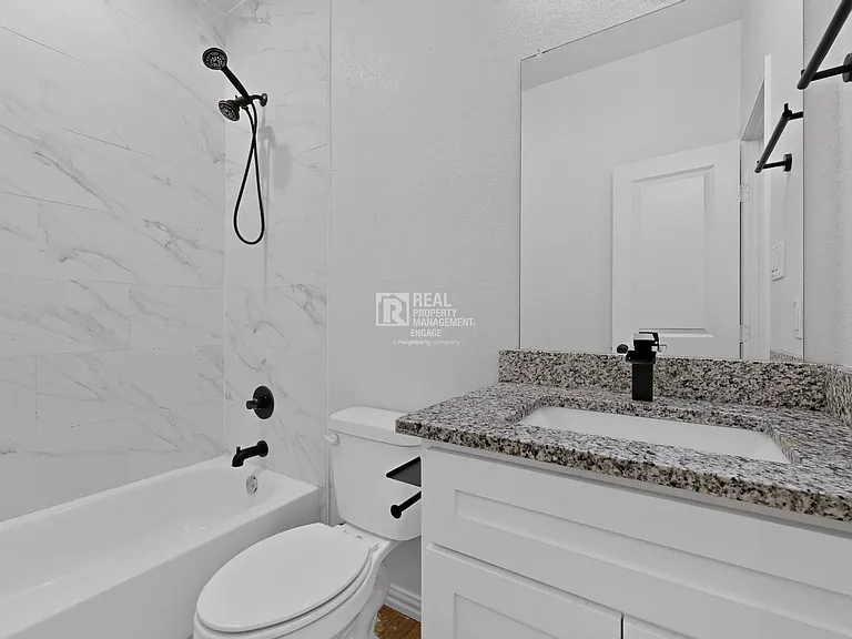 2000 Skylark Dr — Photo 33