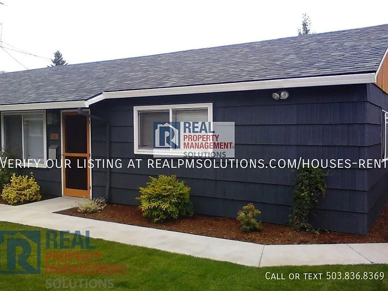 5025 NE 17th Ave — Photo 1
