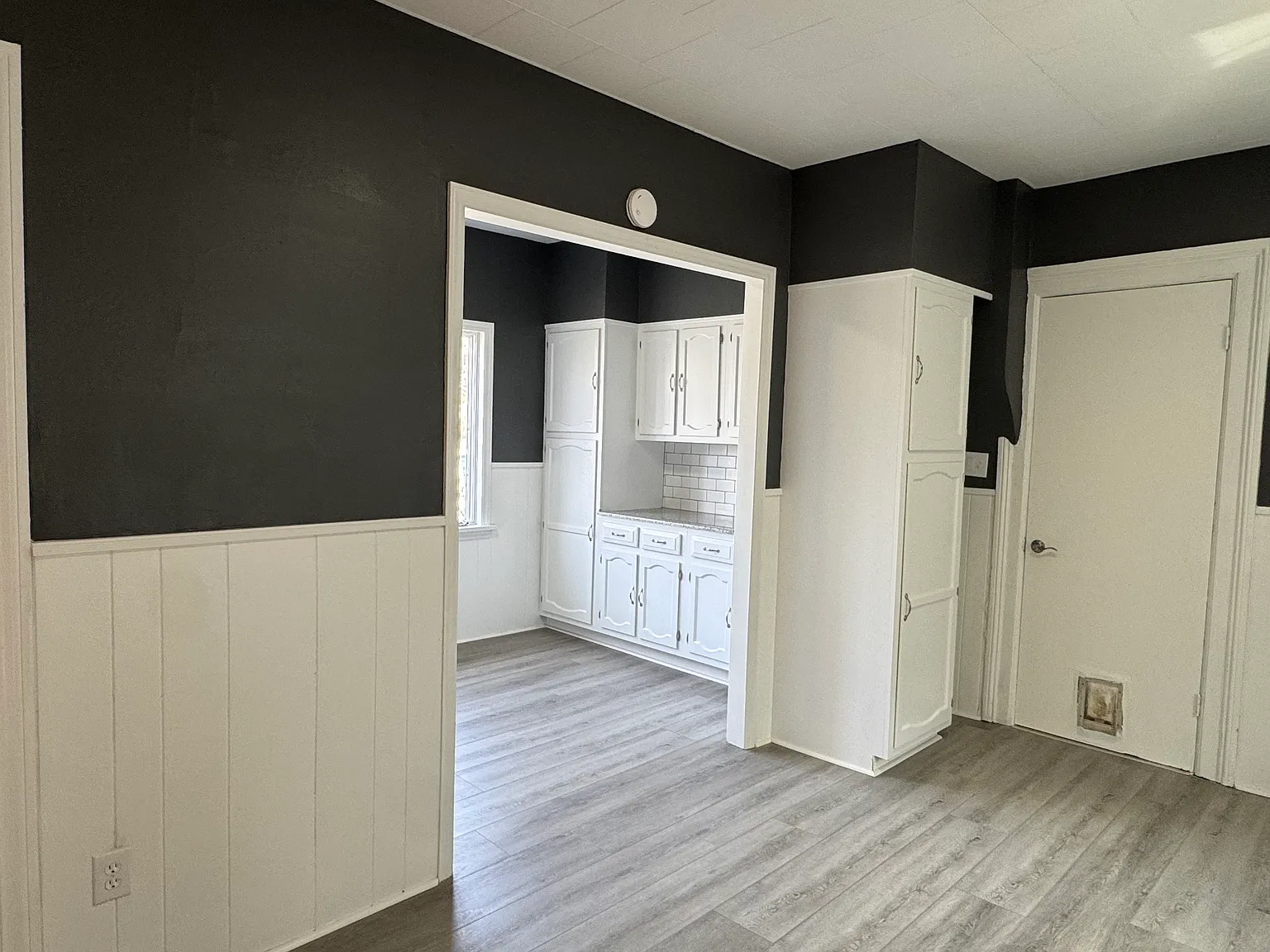 2 bed, 1130 sqft, $1,900 — Photo 4