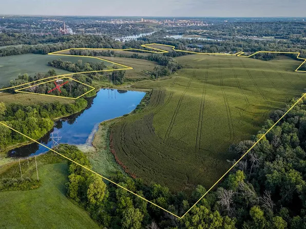 Old River Rd SW, Cedar Rapids, IA 52404