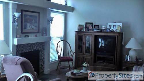 3rd image of 2176 E Robie Hill Ln