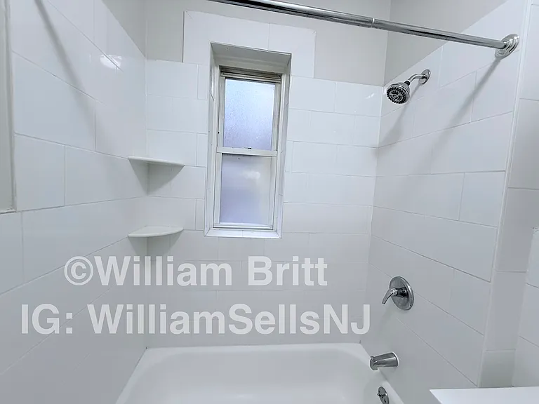 125-127 Corbin Ave #303 — Photo 6