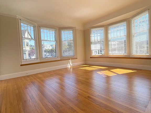 4th image of 495 3rd Ave APT 3