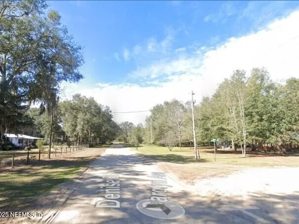 104 CAROLYN Avenue, Interlachen, FL 32148