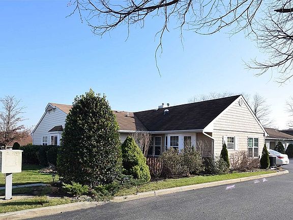 2nd image of 73 Theodore Dr