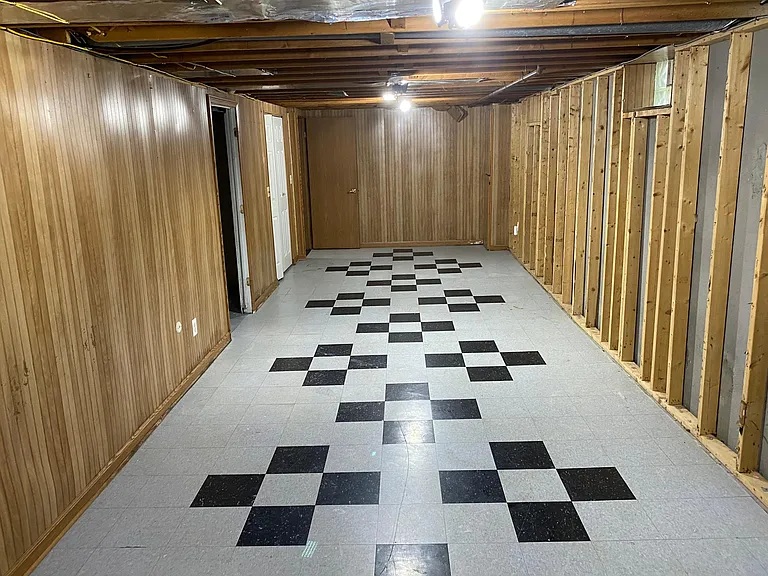 23024 Piper Ave — Photo 22