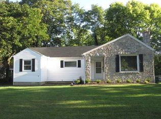 2206 Jervis Rd, Upper Arlington, OH 43221