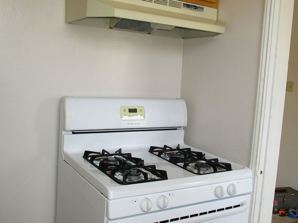 2nd image of 16019 S Harvard Blvd APT B