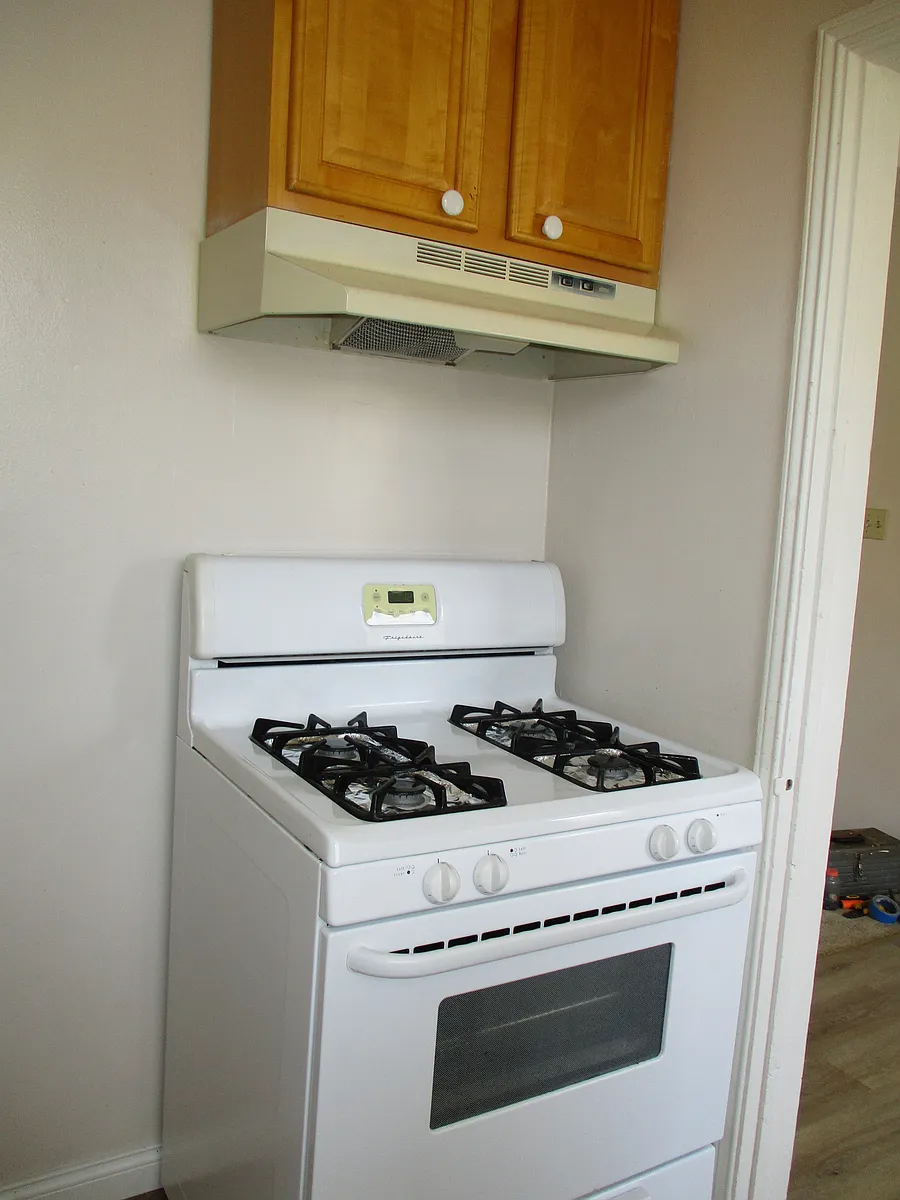 Building Photo - 16019 S Harvard Blvd #B