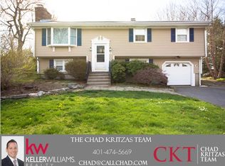 7 Grain Ter, Portsmouth, RI 02871