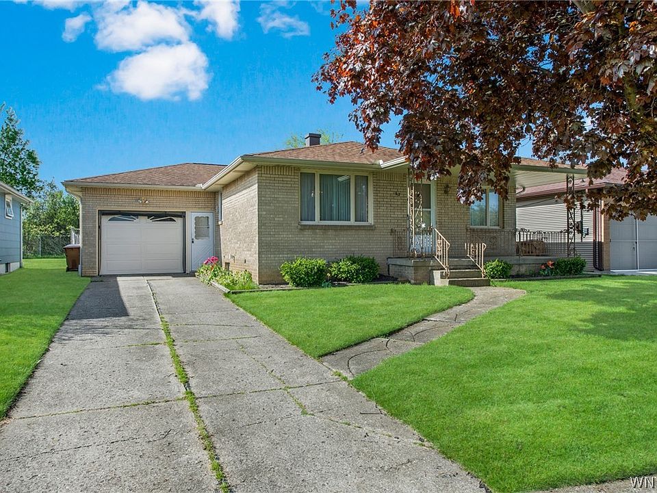 1st image of 62 Suzette Dr