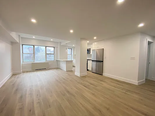 Rented by Oxford Property Group | media 13