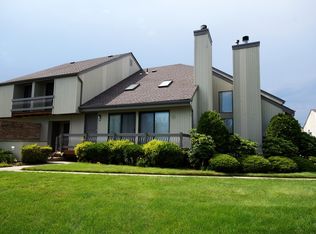 50 Sherborne St, Somerset, NJ 08873