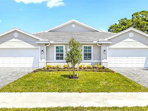 3rd image of 21853 Milan Villas LN