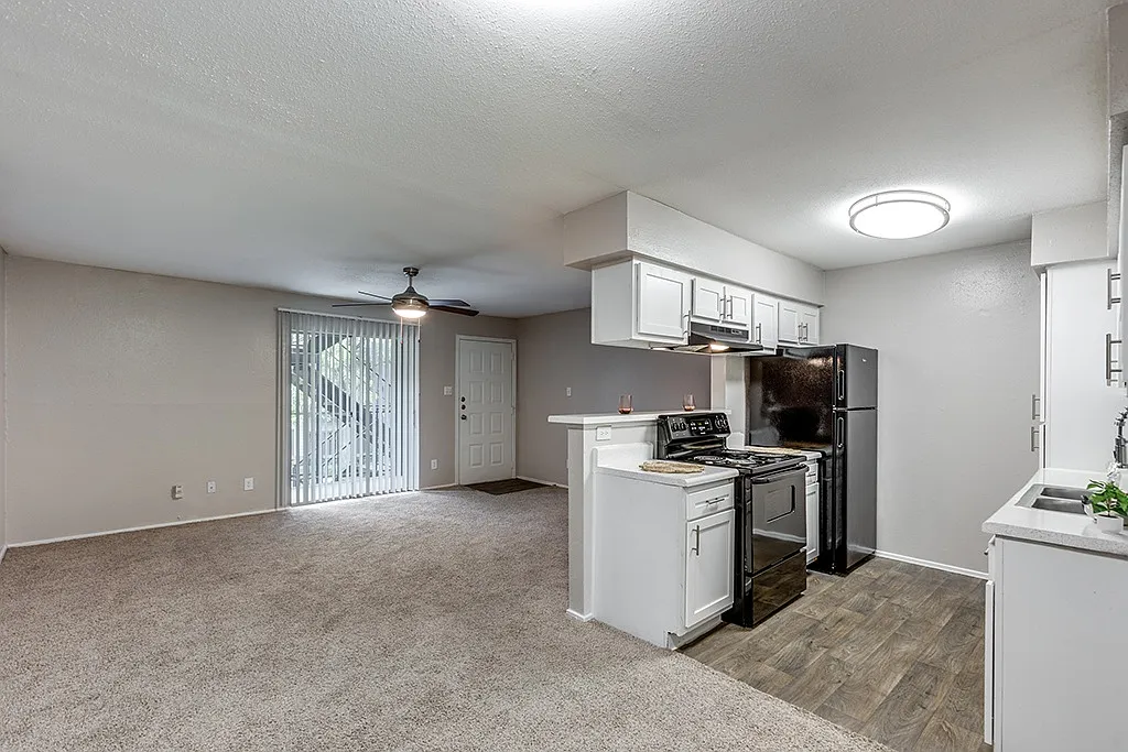 Mission James Place Apartments — Photo 2