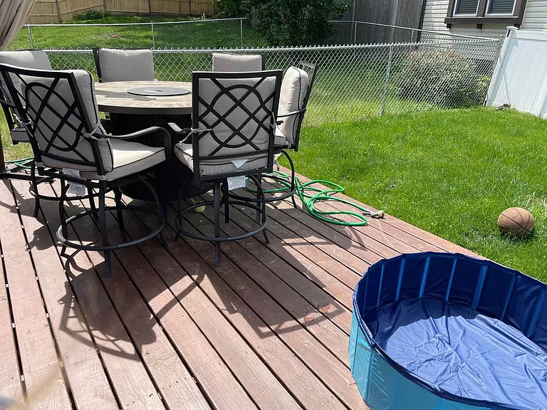 88 Pawling Ave — Photo 5