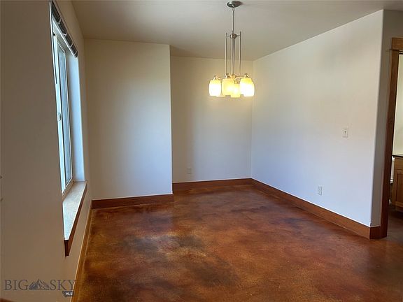 5th image of 156 N Hanley Ave #A