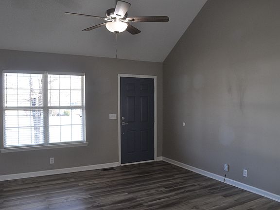 3rd image of 2411 Sawmill St