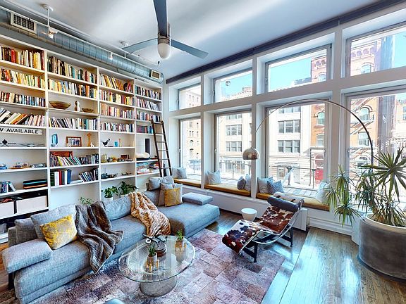 3rd image of 382 Lafayette St APT 2