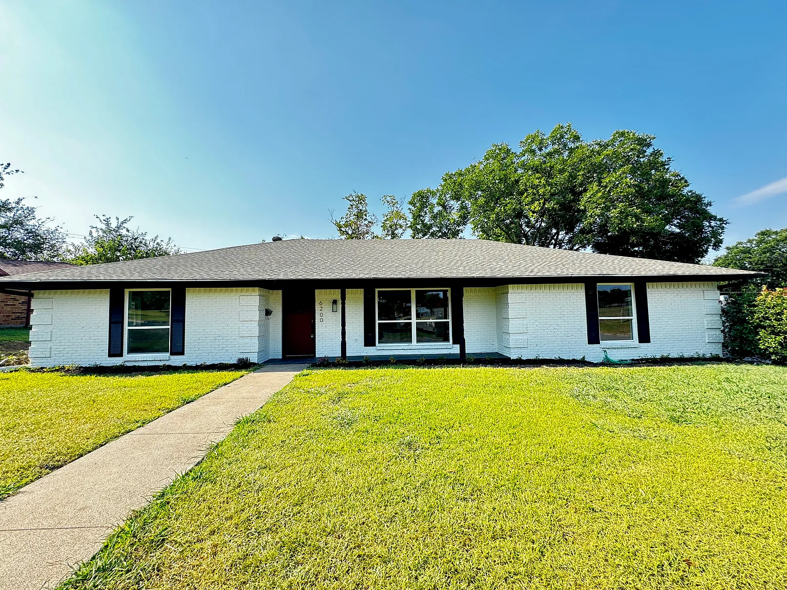 3 bed, 2086 sqft, $2,500 — Photo 1