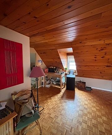 3rd image of 488 Gilmour St #3